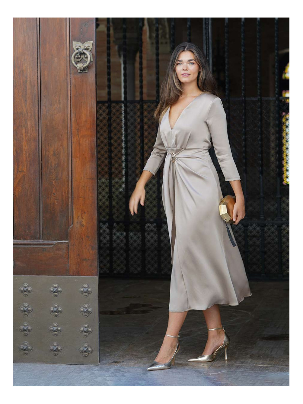 Vestido Cava Palermo, Vestido Madre de Comunión, Invitada Boda Invierno, Mariquita Trasquilá