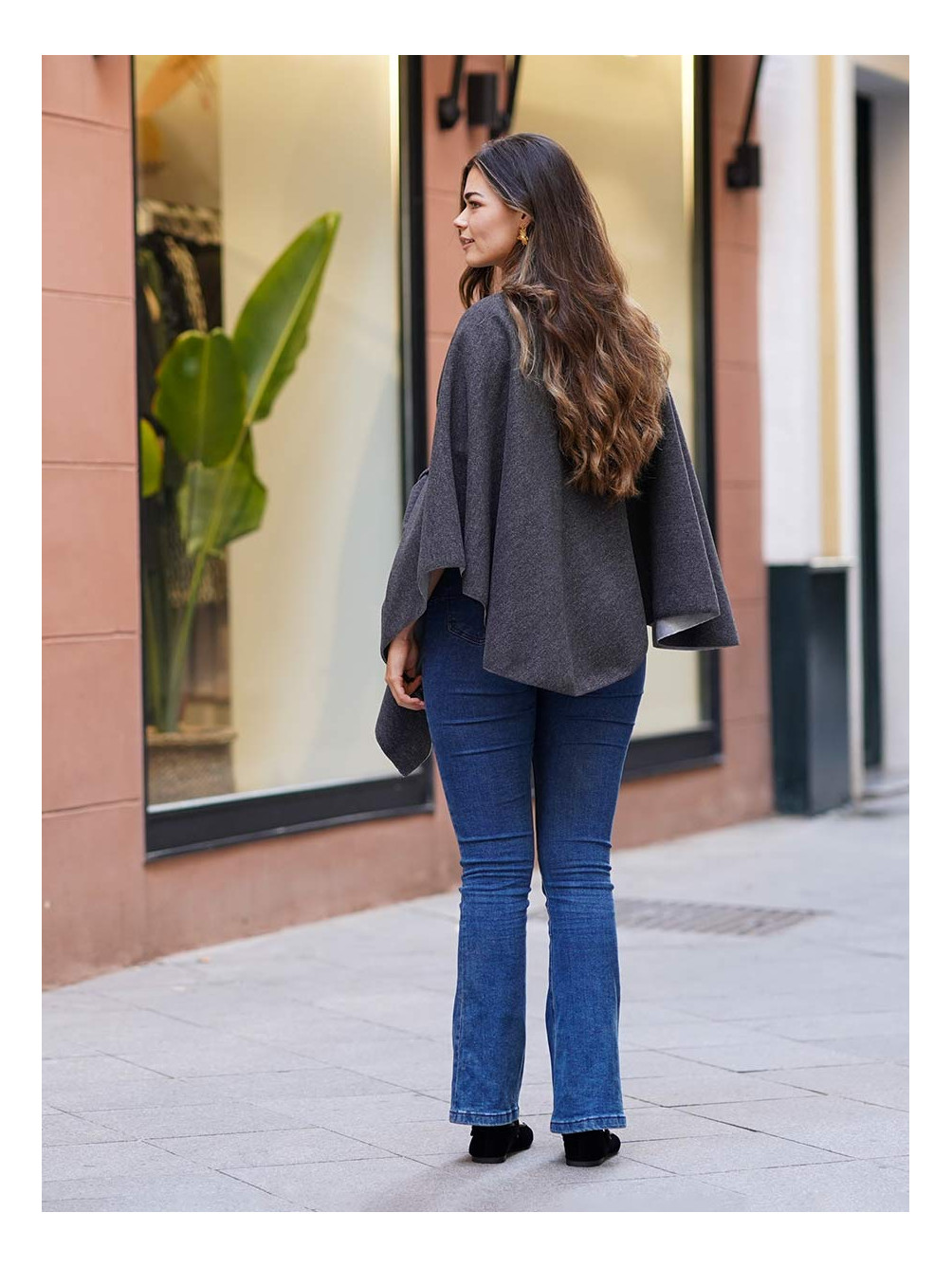 Capa Angel, Poncho Gris, Capa Gris Mujer, Mariquita Trasquilá